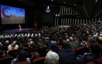 Bu Millet Kendi Kararını Kendi Verir, Kendi Göbeğini Kendi Keser