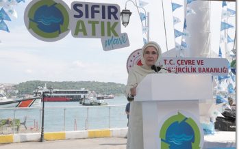 Emine Erdoğan: “Ülkemizin havasını, suyunu, toprağını temiz tutmak, istisnasız herkesin vatani görevidir”