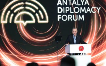 “Dünya hızla değişirken, devletler arası ilişkilere bakışımızı ve diplomasimizi de buna uyarlamak mecburiyetindeyiz”