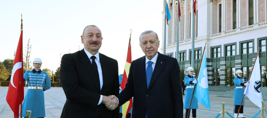 Azerbaycan Cumhurbaşkanı Aliyev Cumhurbaşkanlığı Külliyesinde